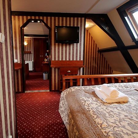Amsterdam Village Hotel 외부 사진