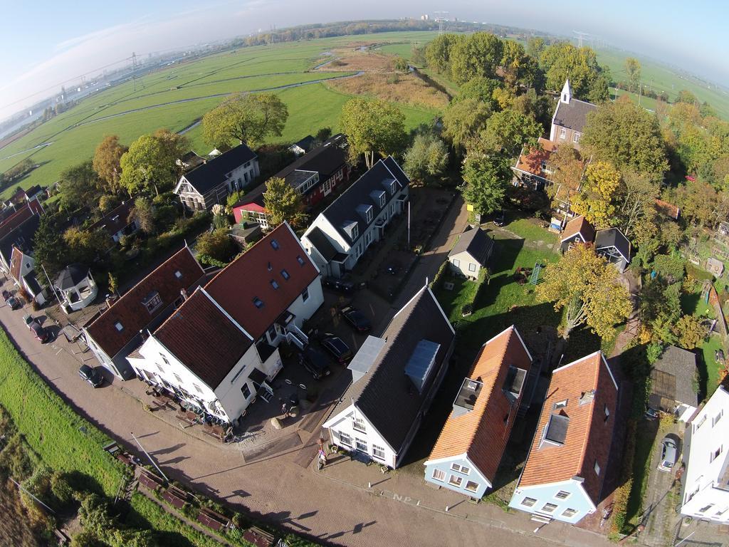 Amsterdam Village Hotel 외부 사진