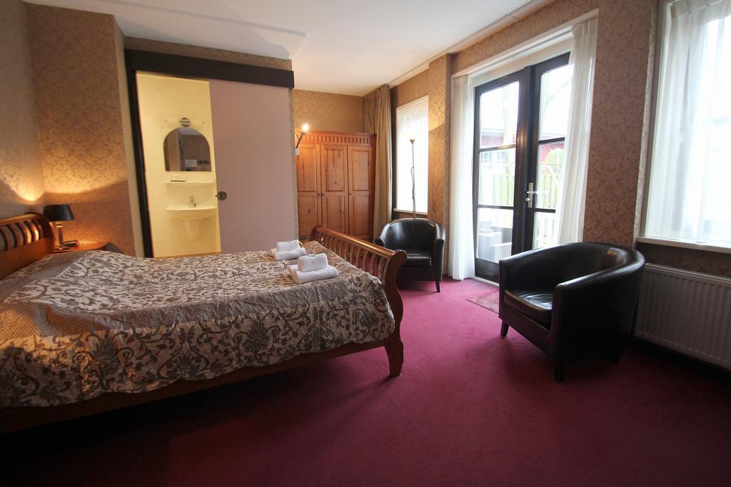 Amsterdam Village Hotel 외부 사진