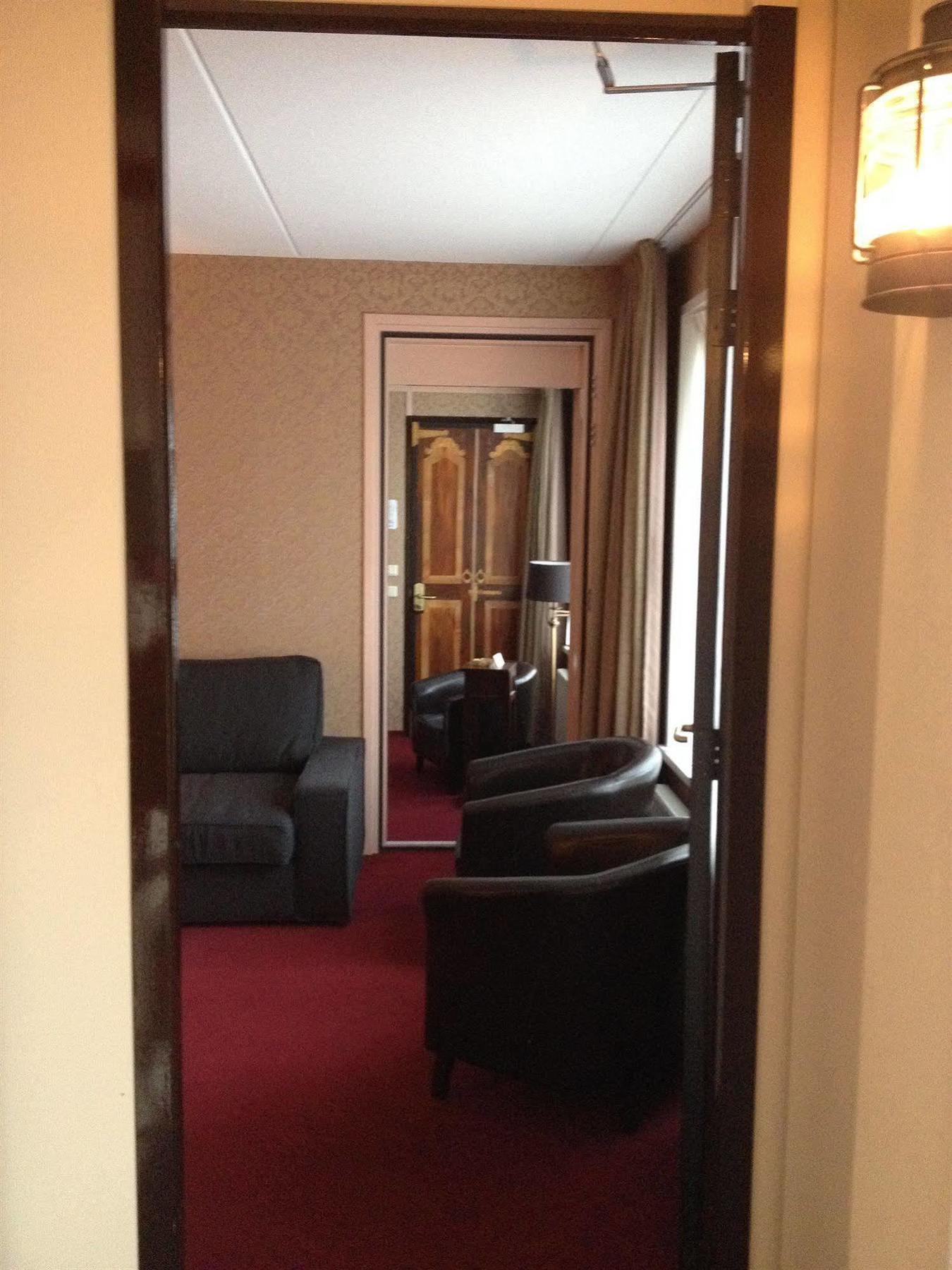 Amsterdam Village Hotel 외부 사진