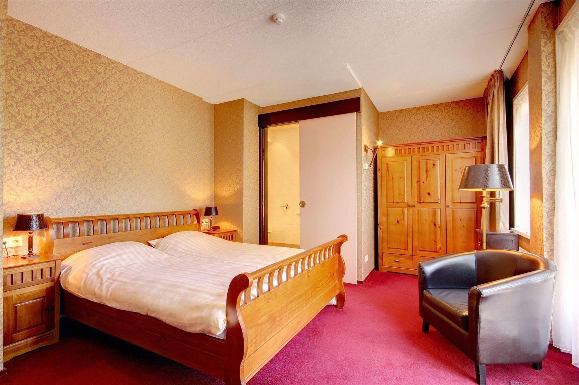 Amsterdam Village Hotel 외부 사진